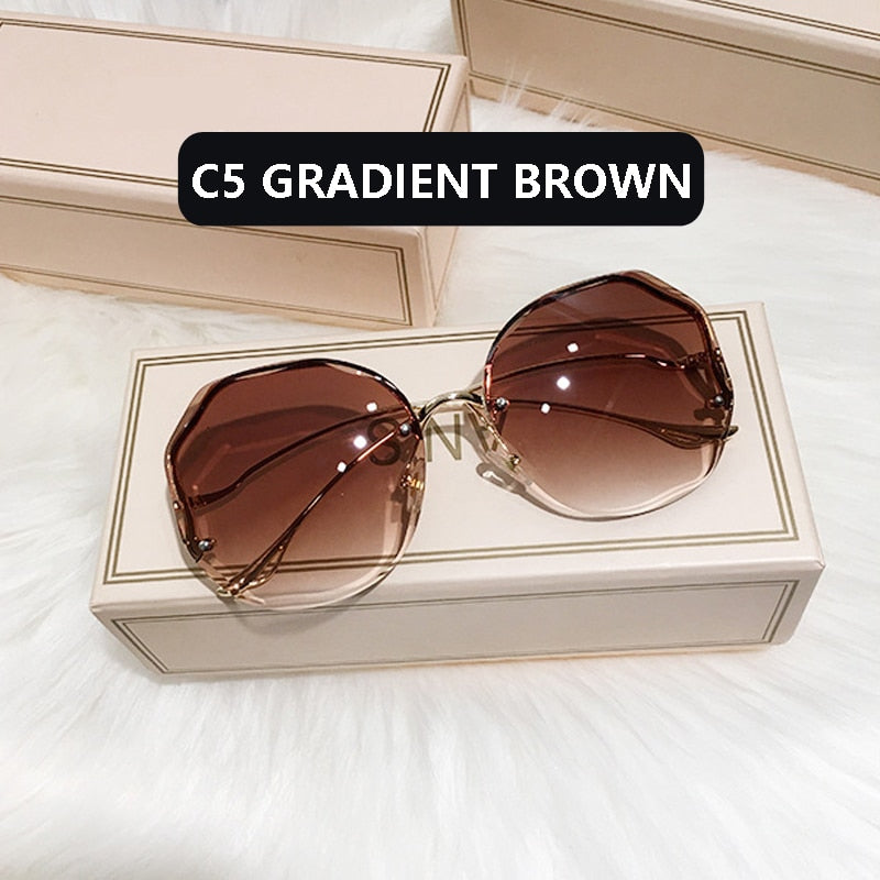 2022 Fashion Tea Gradient Sunglasses Women Ocean Water Cut Trimmed Lens Metal Curved Temples Sun Glasses Female UV400 Best Find